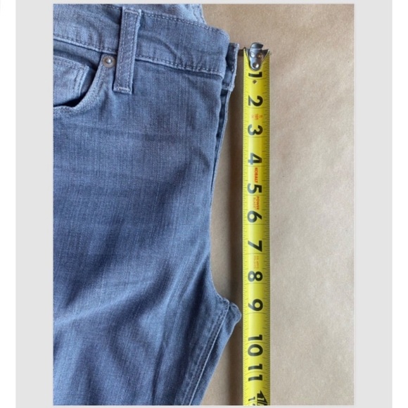 Hudson Krista Super Skinny Gray Jeans Low-Rise
Stretch Your new go-to gray jeans - Picture 11 of 12